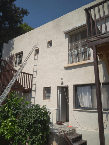 צביעת קירות חיצוניים אחרי